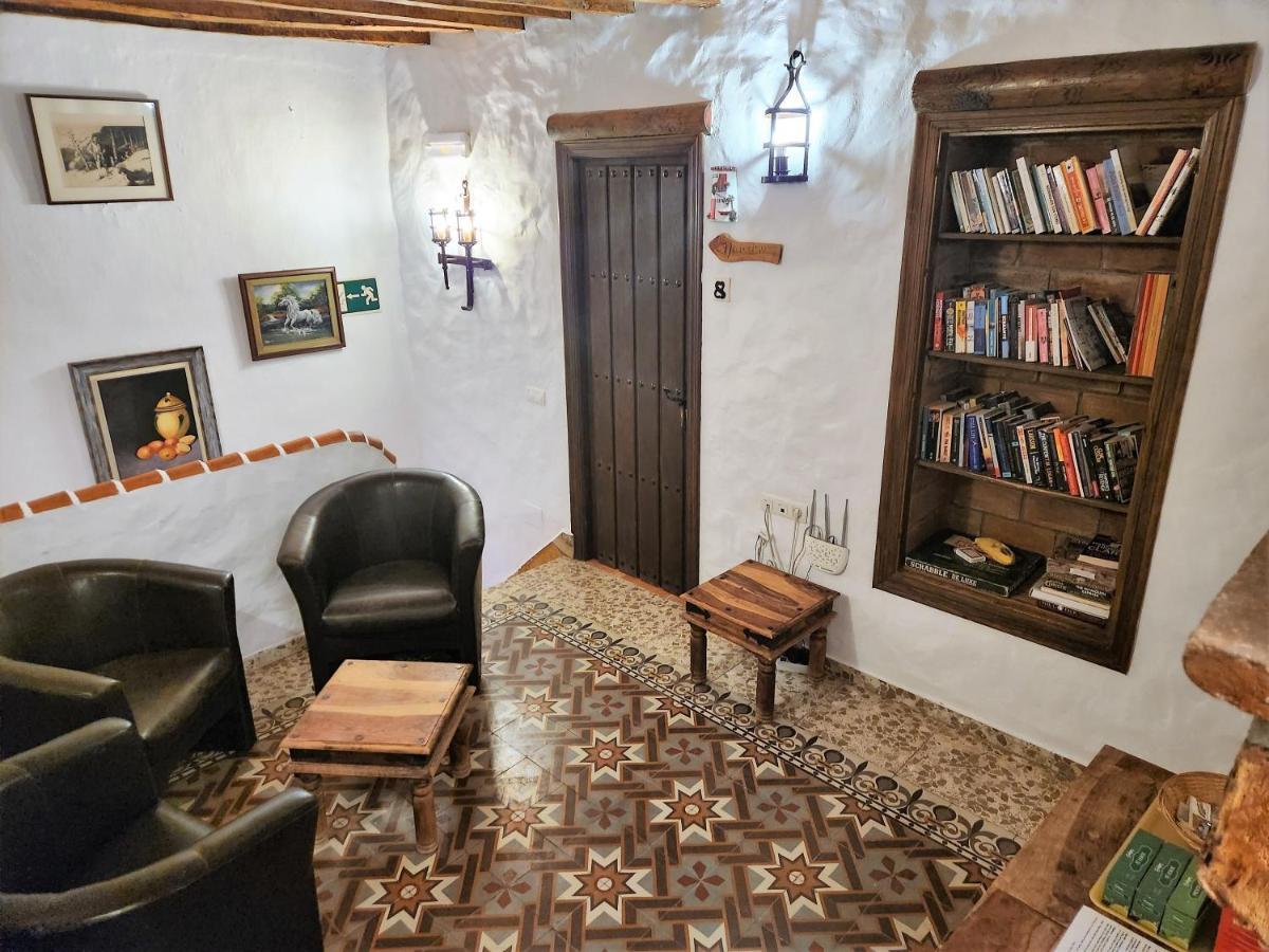 Posada La Plaza Canillas de Albaida Luaran gambar